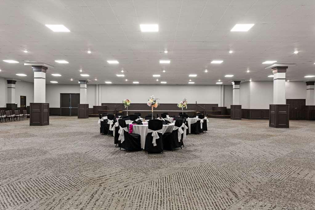The Clover Hotel, Ascend Hotel Collection South Bend Facilities photo